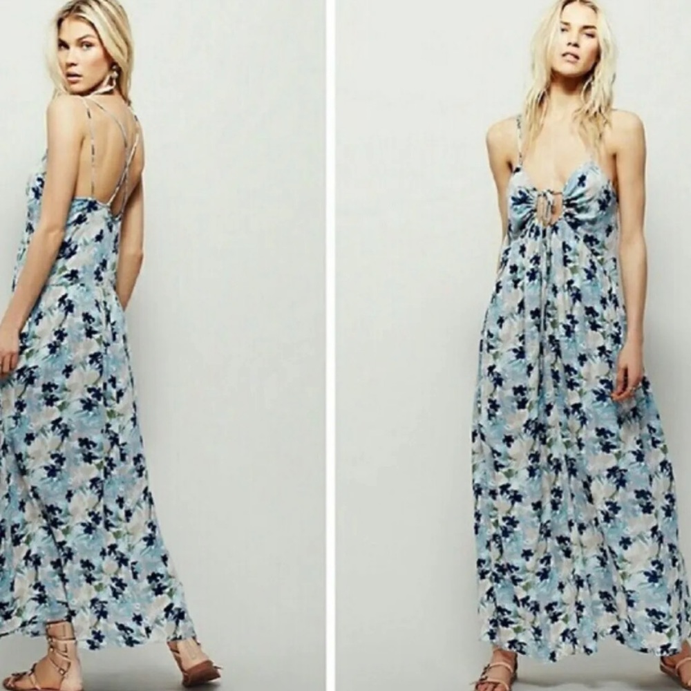 NWOT Free People Long Blue Floral Mulberry Maxi Dress with Keyhole XS Z217-6 - Picture 2 of 9